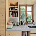 シャレー Garden Heart Of The Village Swedish Stove シャンペリー